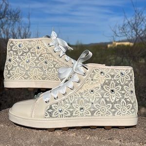 New Stuart Weitzman Embroidered Floral Lace Crystal Embellished Sheer Sneakers